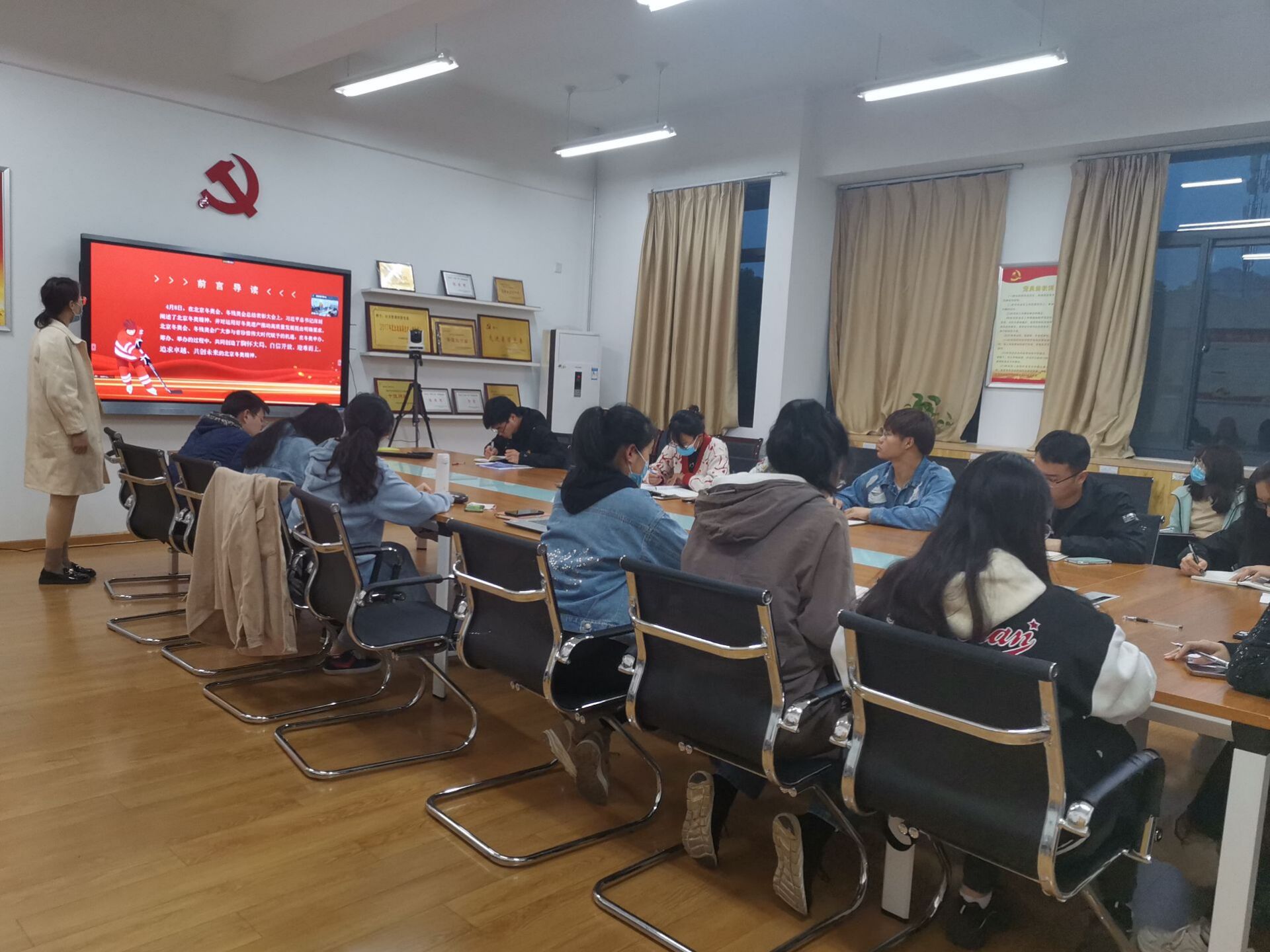 c3052f9531504127aa5ebbb9c9f57955.jpg c3052f9531504127aa5ebbb9c9f57955.jpg