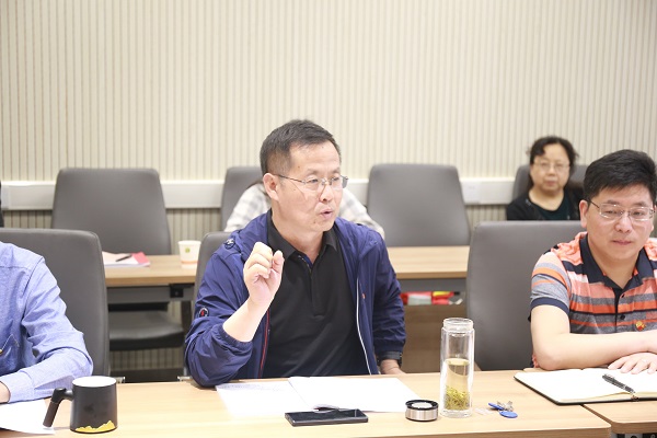 经济管理学院党委书记张岁平总结讲话.jpg